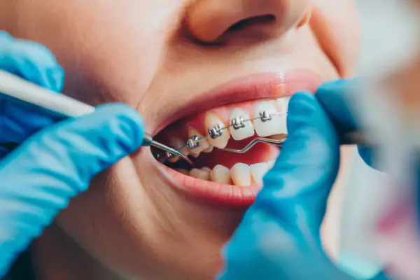 The Downtown Dentists logo